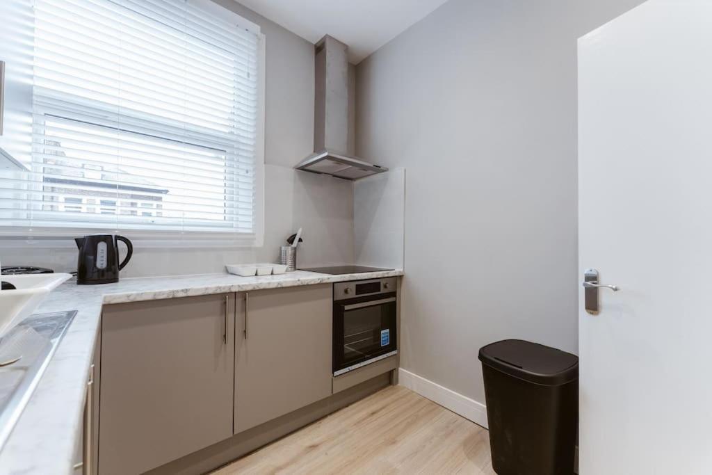Stylish Kitchenette In Central London'S Vibrant Holloway District Kültér fotó