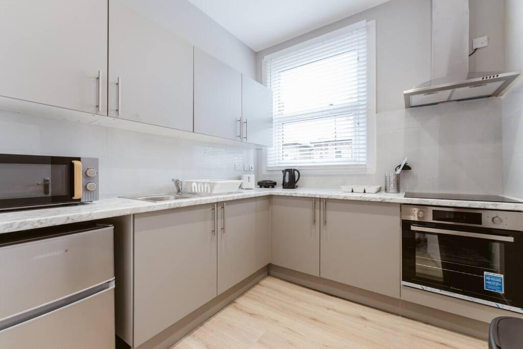Stylish Kitchenette In Central London'S Vibrant Holloway District Kültér fotó